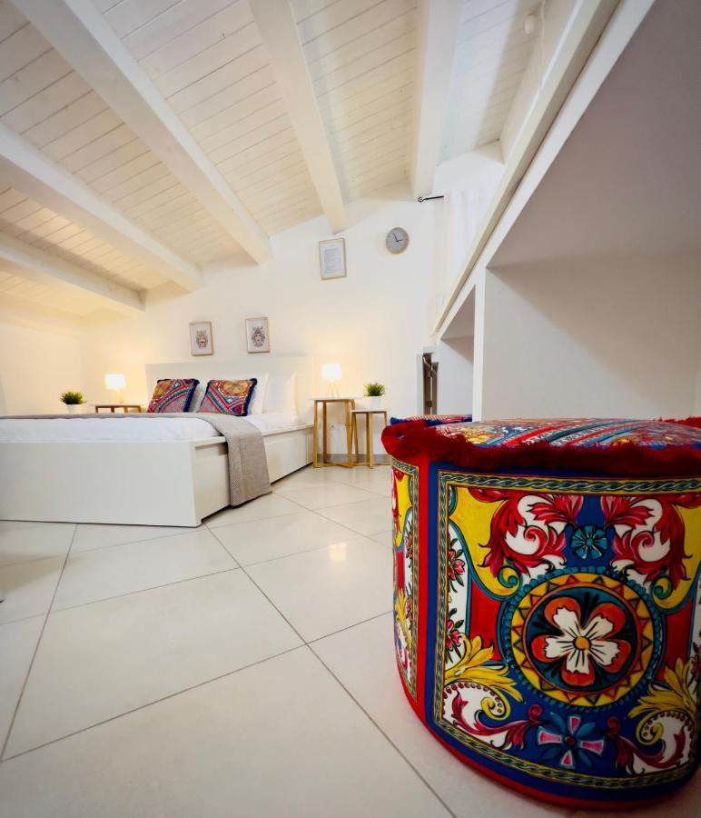 Rooms 153 Principe Umberto Noto Exterior photo